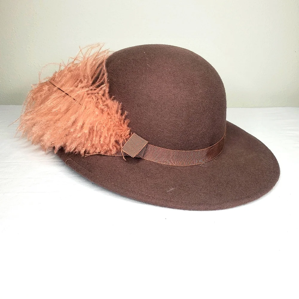 47bx) LANCASTER Wool Hat with Fine Ostrich Feather VINTAGE - Picture 1 of 8